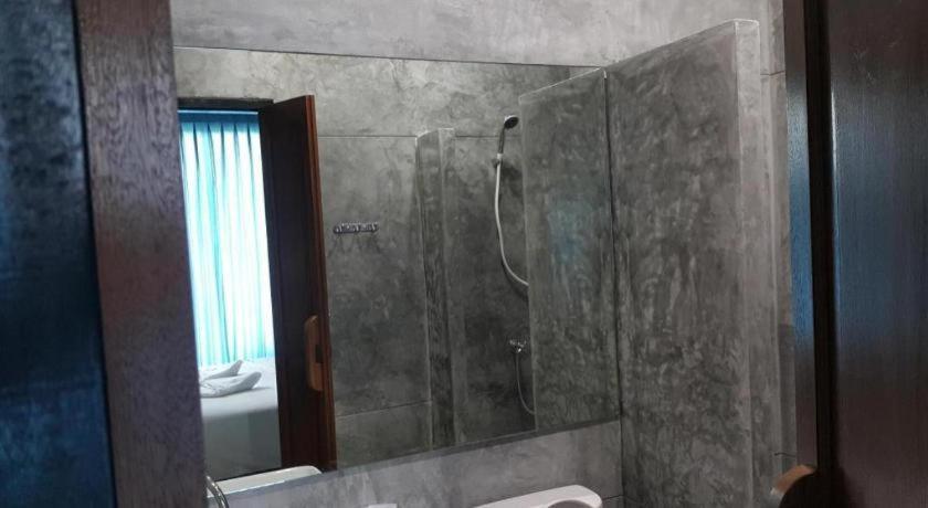 Chomtrang Hotel Kültér fotó