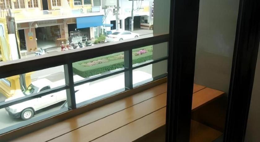 Chomtrang Hotel Kültér fotó